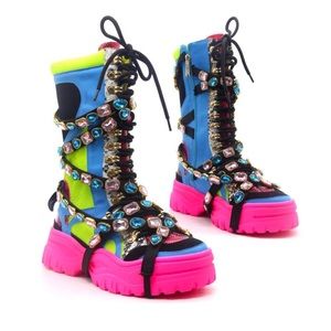 Amaris Luxury Lashes (IG • @Amaris_Luxuryshoes)